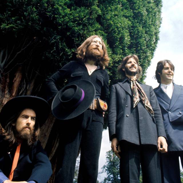 the-beatles-band-photo-milk-records