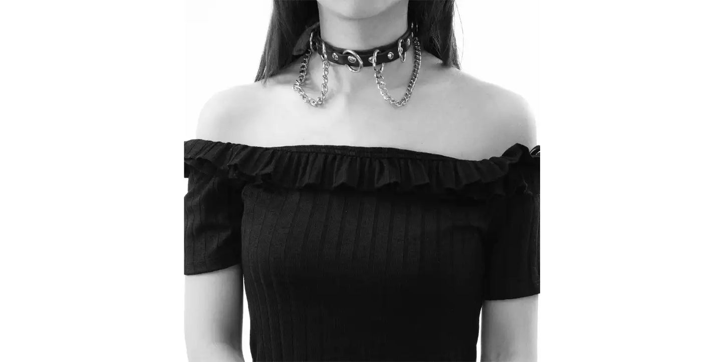 Neckband – black leather – nickel rivets & chains