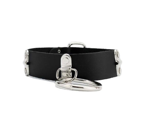 Neckband – Black Leather Nickel Plates & Ring