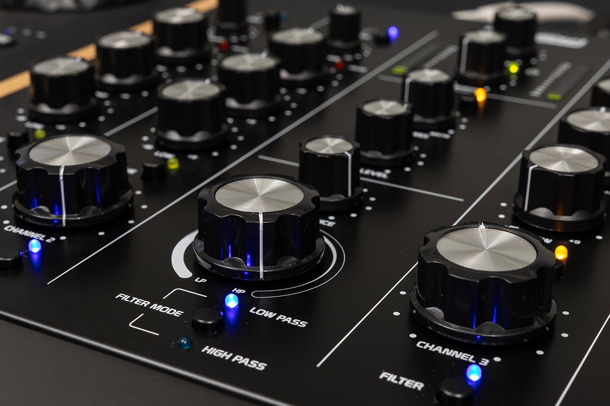 Headliner R4 Rotary Mixer